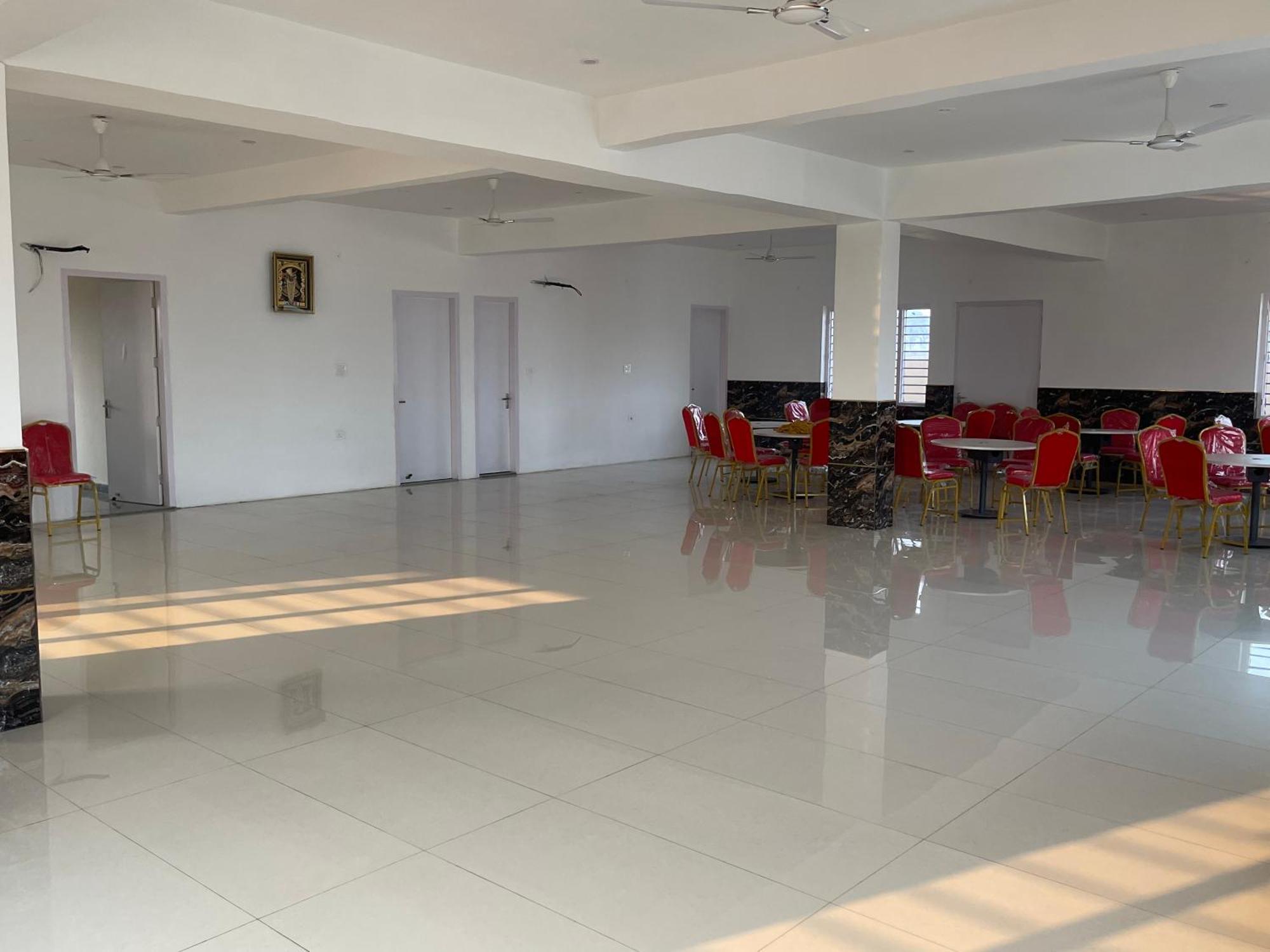 Shrinath Residency Hotel Greater Noida Ngoại thất bức ảnh