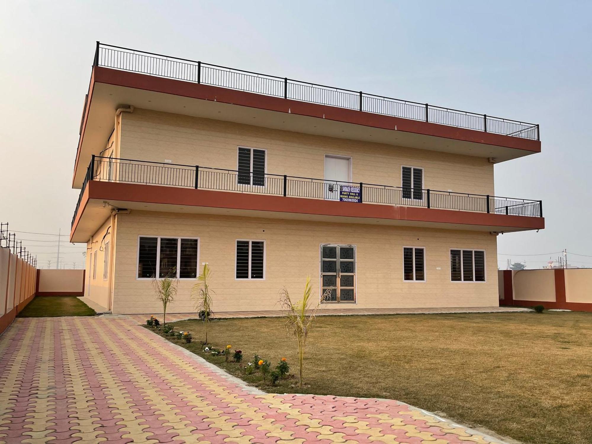 Shrinath Residency Hotel Greater Noida Ngoại thất bức ảnh