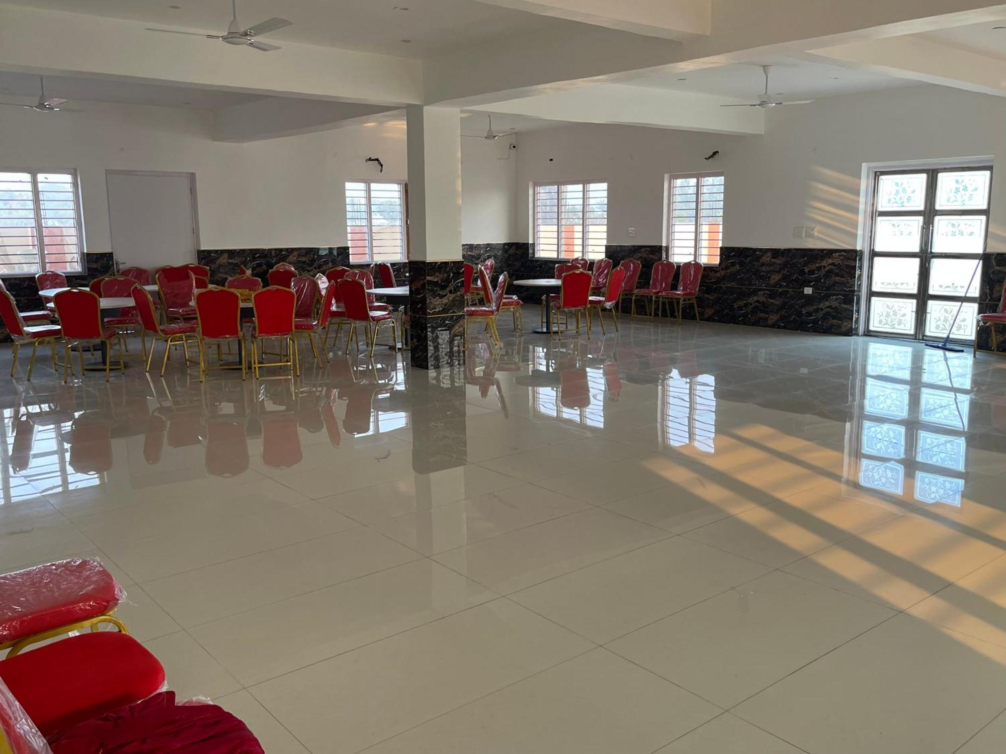 Shrinath Residency Hotel Greater Noida Ngoại thất bức ảnh